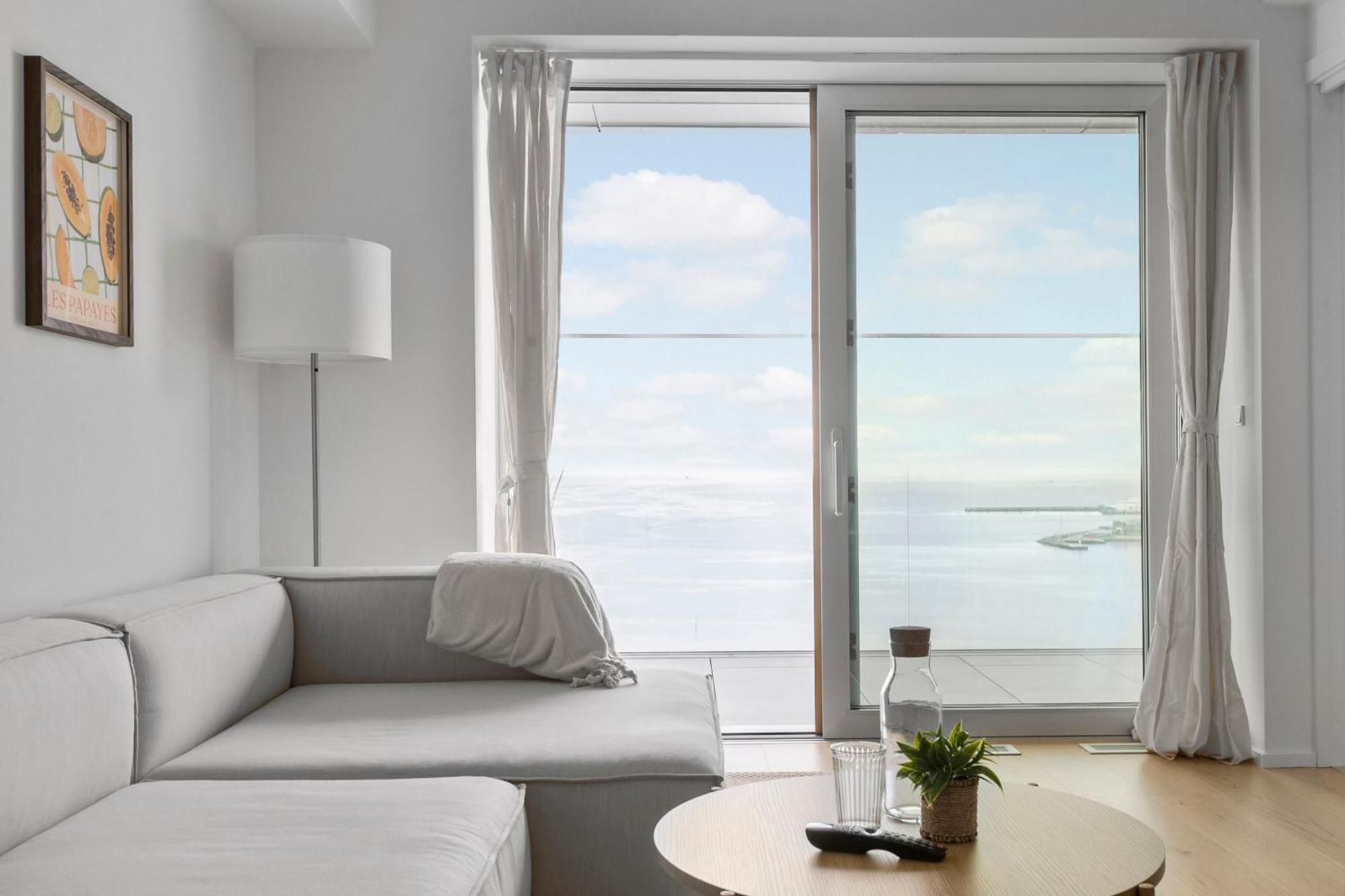 Endless Ocean Views With Private Balcony Daire Århus Dış mekan fotoğraf